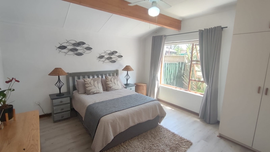 3 Bedroom Property for Sale in Stilbaai Wes Western Cape
